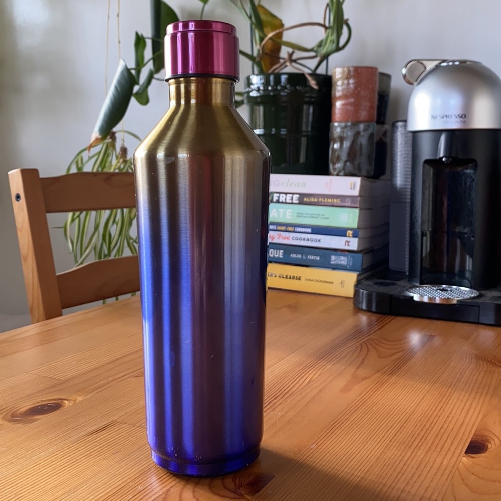 Urban Outfitters Sunset Canteen